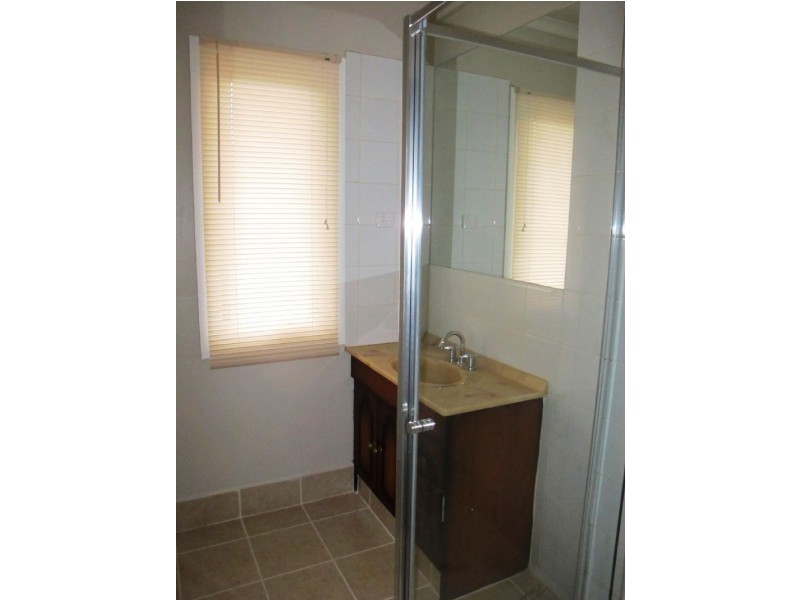 1/24 Nisbett Street, Reservoir VIC 3073