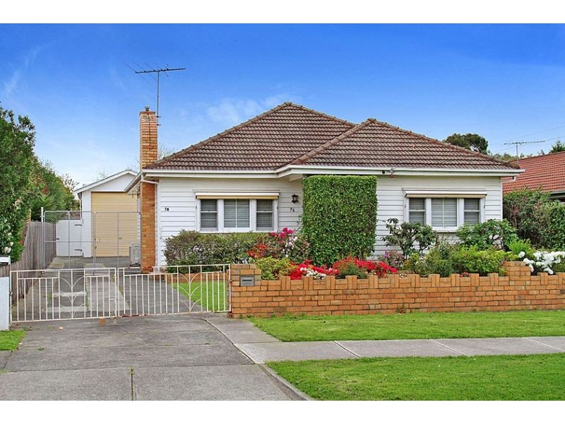 76 Crookston Road, Reservoir VIC 3073