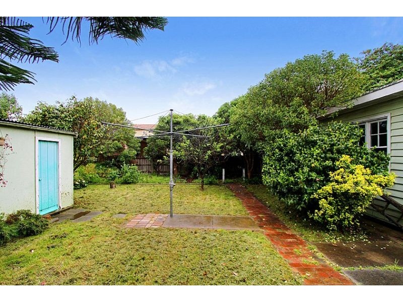 11 Southernhay Street, Reservoir VIC 3073