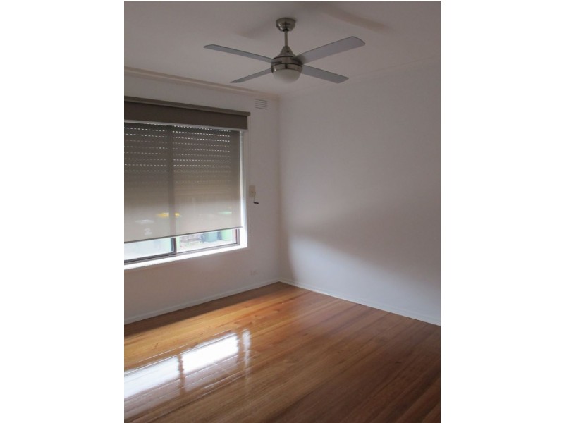 2/165 Edwardes Street, Reservoir VIC 3073