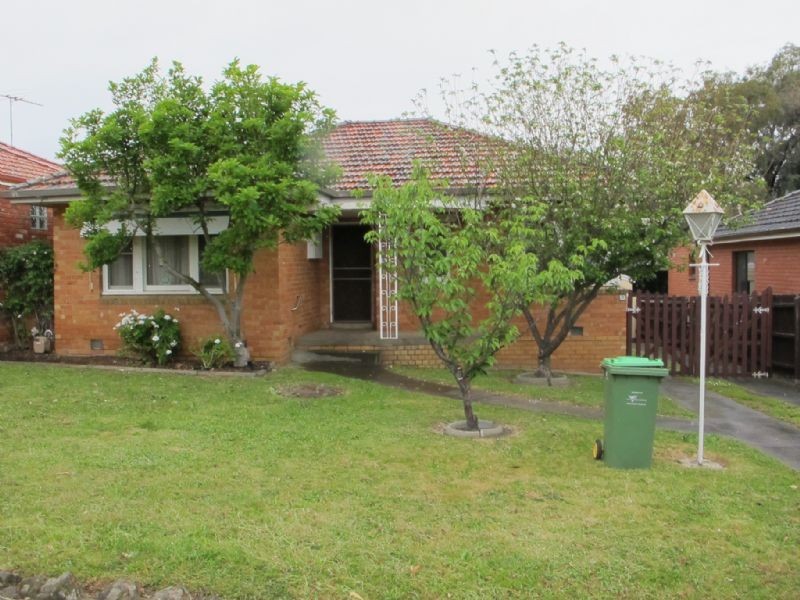 14 Hopetoun Avenue, Reservoir VIC 3073