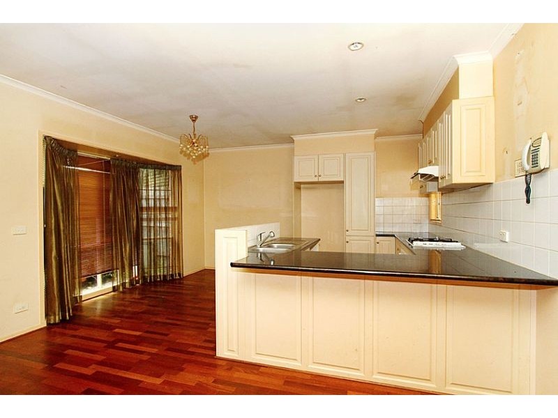 2A Erskine Avenue, Reservoir VIC 3073