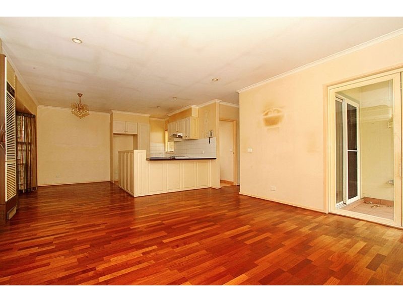 2A Erskine Avenue, Reservoir VIC 3073