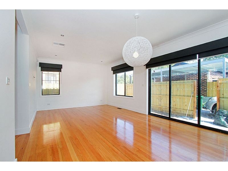 1/49 Winter Crescent, Reservoir VIC 3073