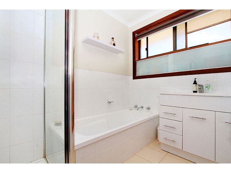 1/12 View Street, Reservoir VIC 3073