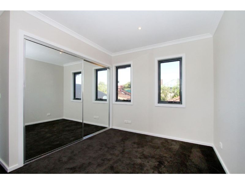 3/39 Olive Street, Reservoir VIC 3073