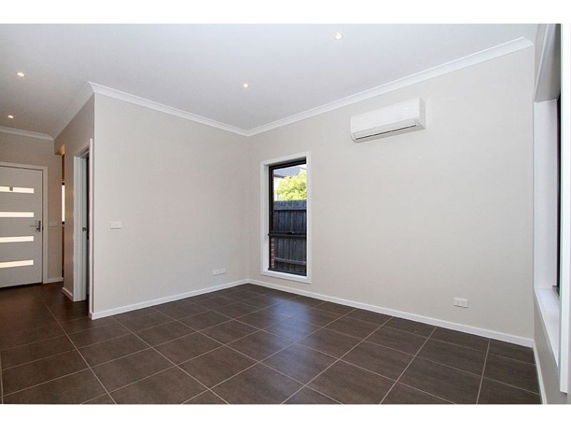 4/39 Olive Street, Reservoir VIC 3073