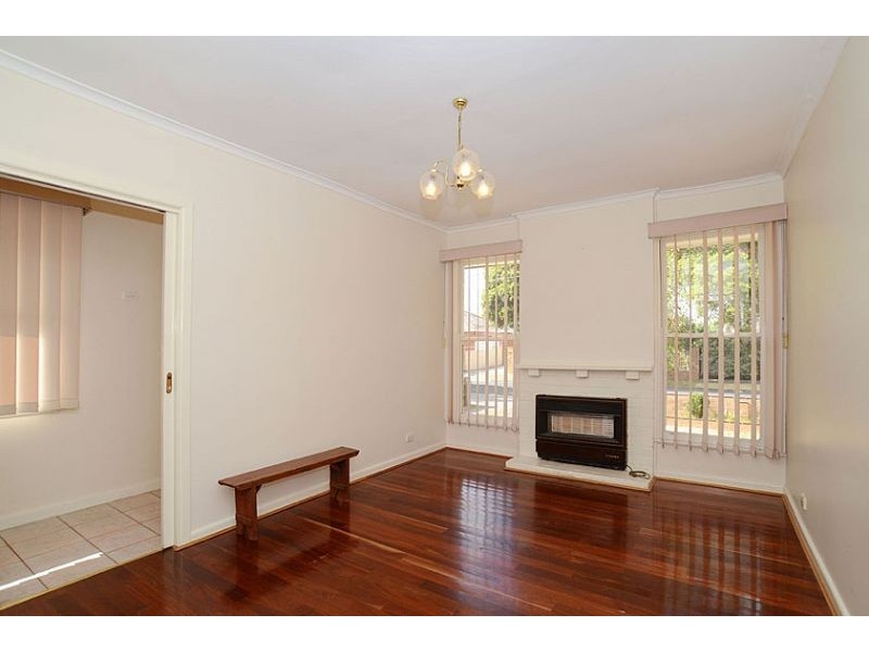 17 Keilor Avenue, Reservoir VIC 3073