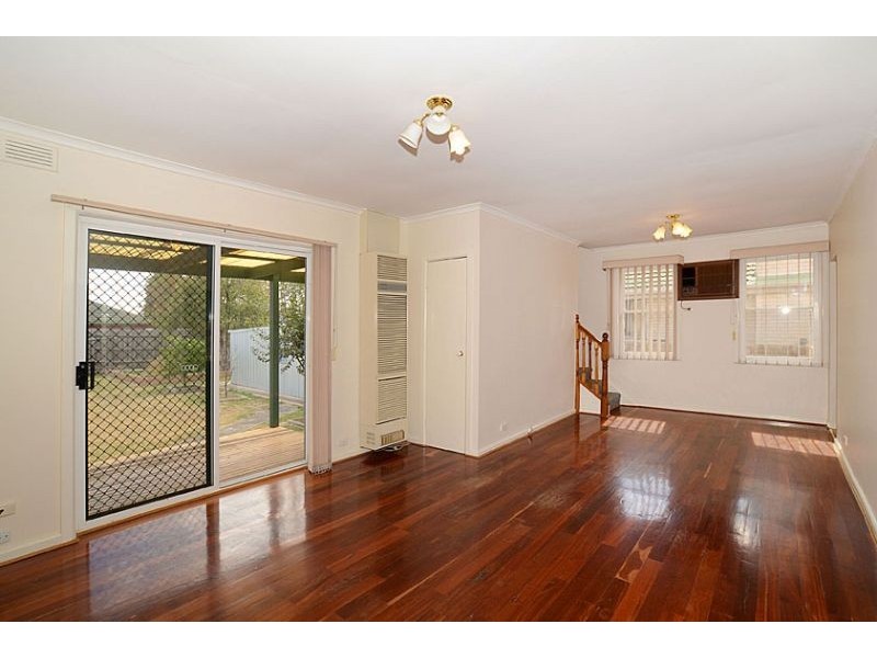 17 Keilor Avenue, Reservoir VIC 3073