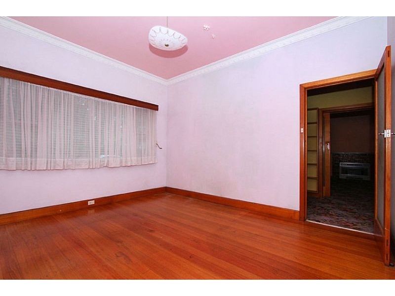 758 Plenty Road, Reservoir VIC 3073