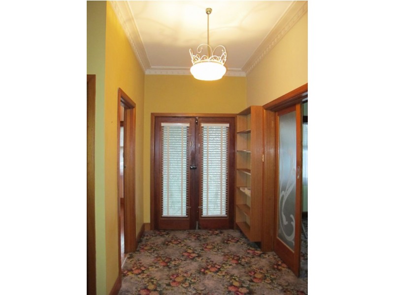 758 Plenty Road, Reservoir VIC 3073