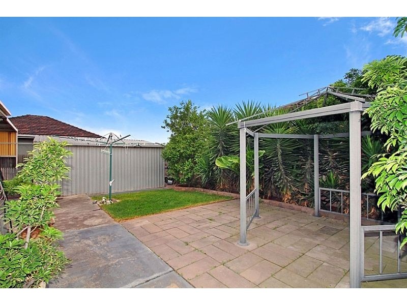 2 Mountbatten Court, Reservoir VIC 3073