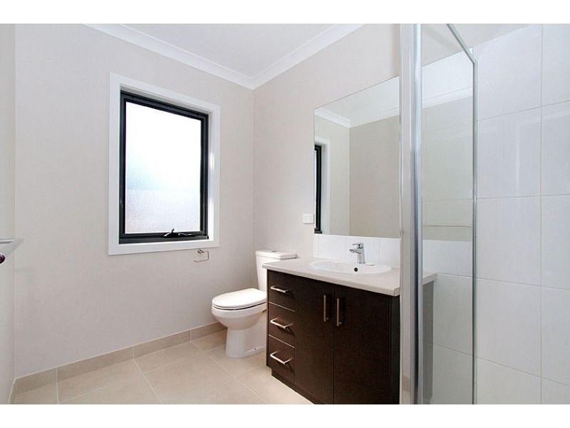 1/39 Olive Street, Reservoir VIC 3073