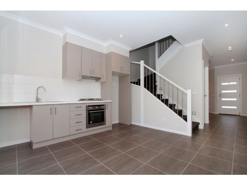 3/39 Olive Street, Reservoir VIC 3073