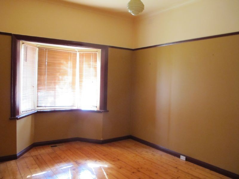 1/85 Thackeray Road, Reservoir VIC 3073