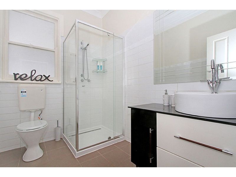 1 Carrington Road, Reservoir VIC 3073