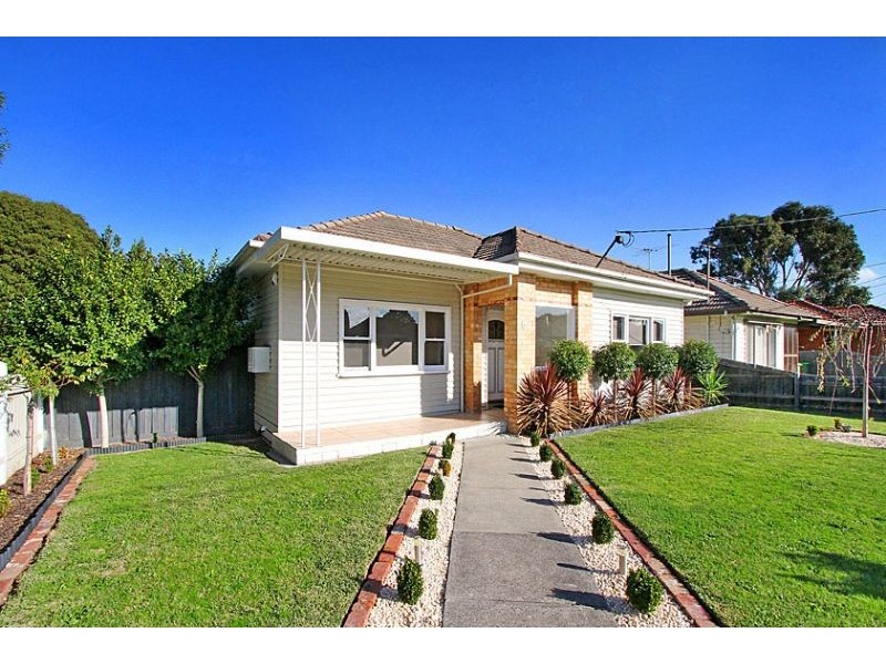 1 Carrington Road, Reservoir VIC 3073