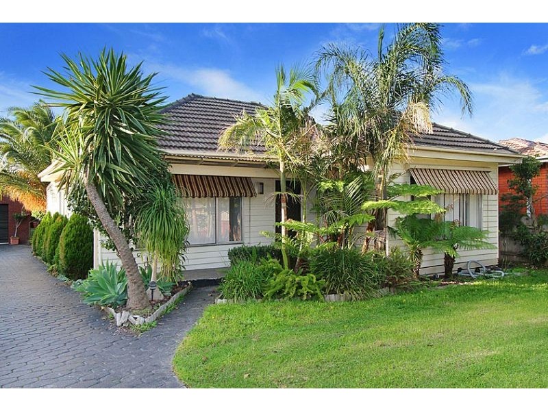1/18 McMahon Road, Reservoir VIC 3073