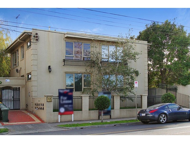 2/11A Holmes Street, Brunswick East VIC 3057