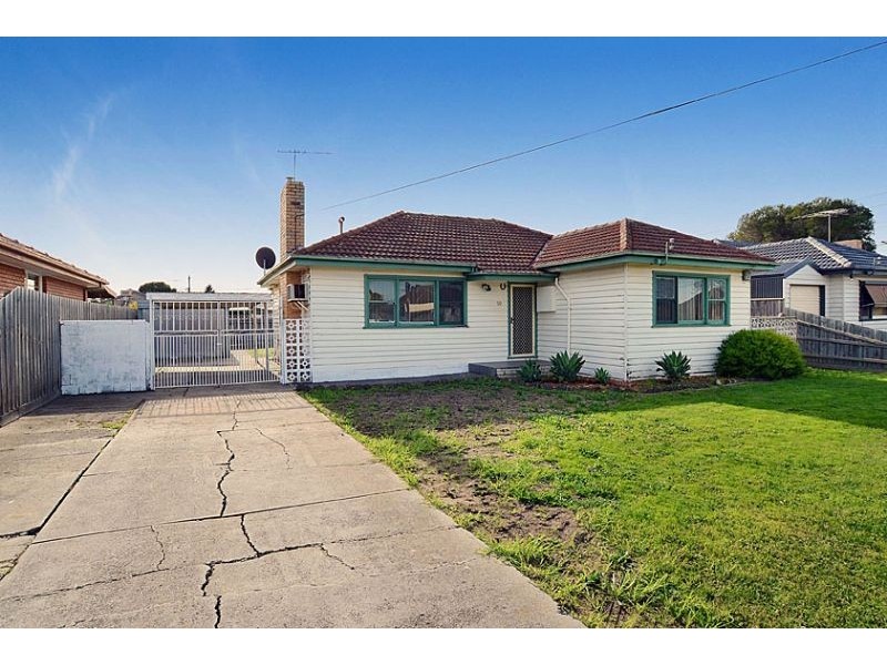 50 Dumbarton Street, Reservoir VIC 3073