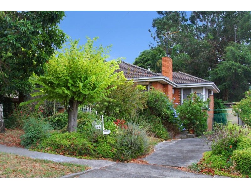 86 St Vigeons Road, Reservoir VIC 3073