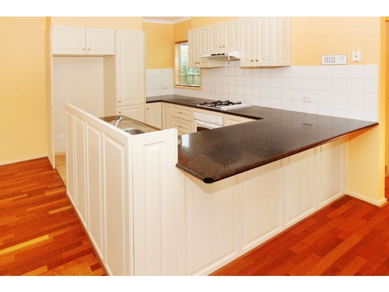 2A Erskine Avenue, Reservoir VIC 3073