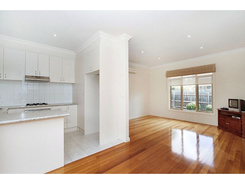 3/87 Thackeray Road, Reservoir VIC 3073