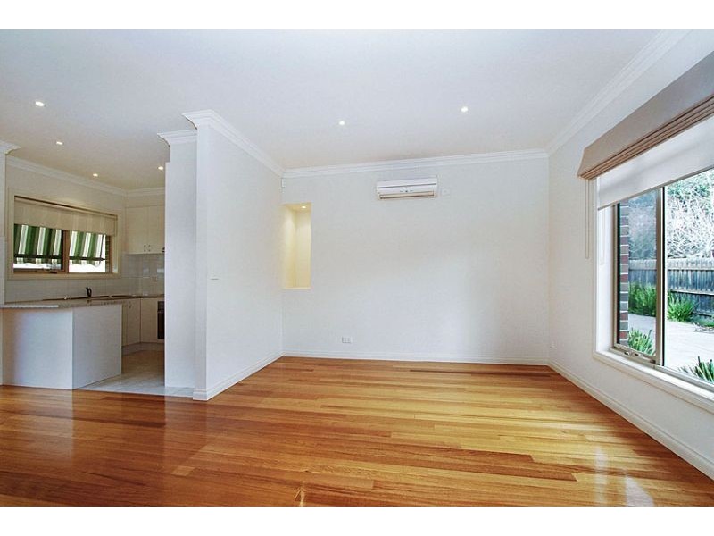 3/87 Thackeray Road, Reservoir VIC 3073