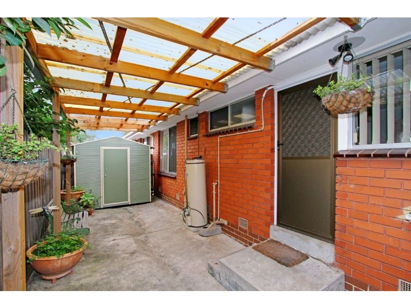 3/141 Hickford Street, Reservoir VIC 3073