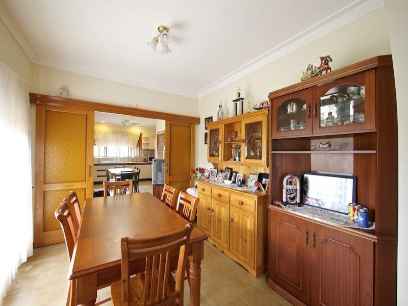 49 Moira Avenue, Reservoir VIC 3073