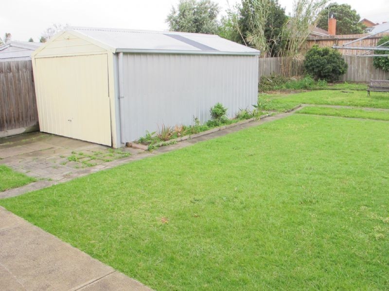14 Shakespeare Avenue, Preston VIC 3072
