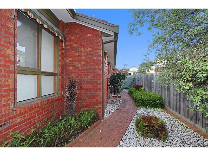 2/45 Chaleyer Street, Reservoir VIC 3073