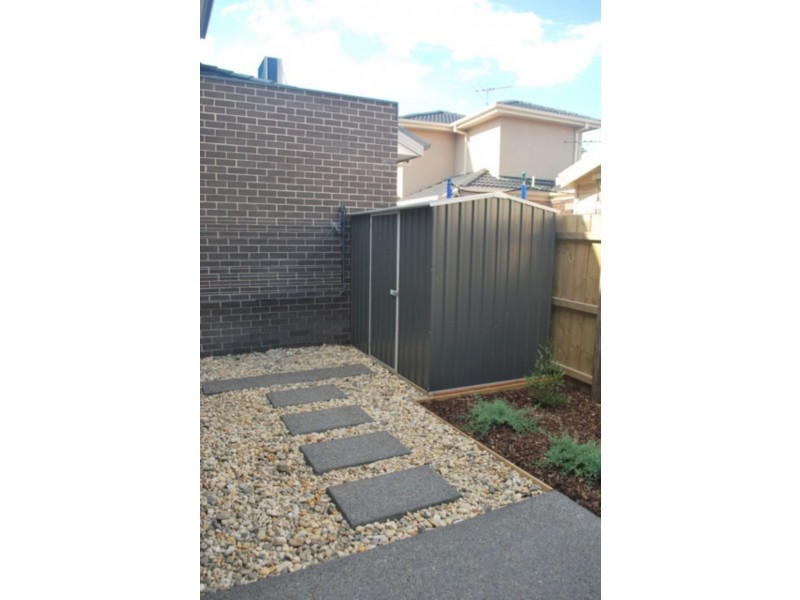 1/57 Lane Crescent, Reservoir VIC 3073