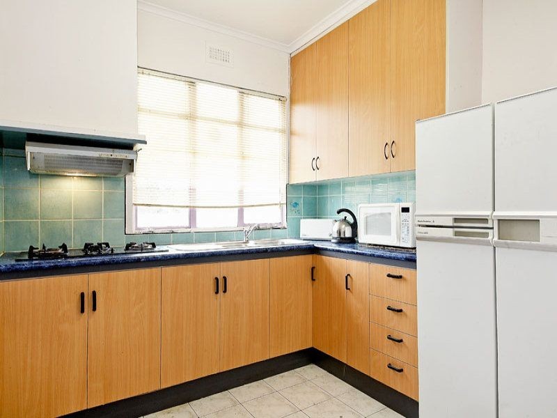 40 Eisenhower Street, Reservoir VIC 3073