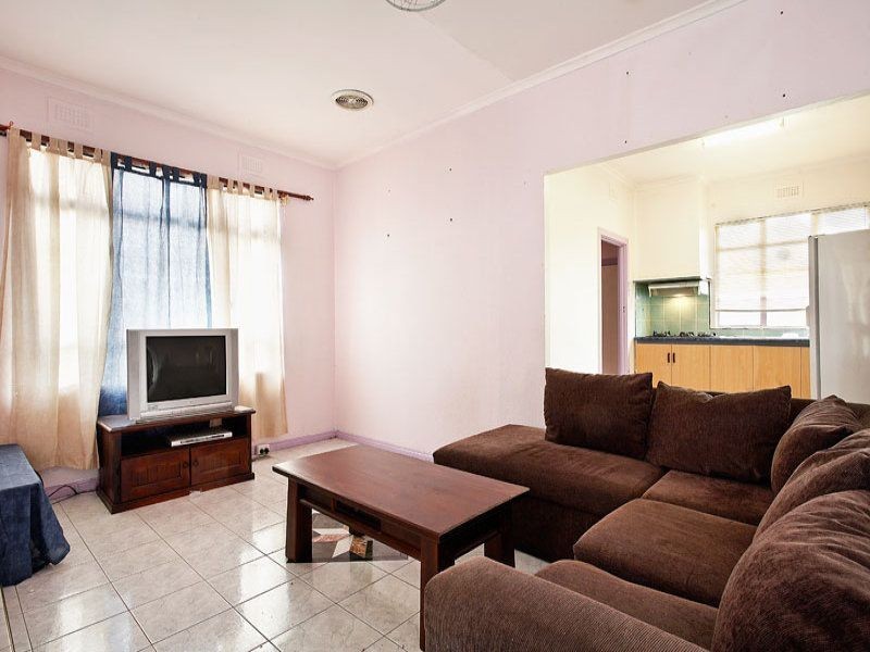 40 Eisenhower Street, Reservoir VIC 3073