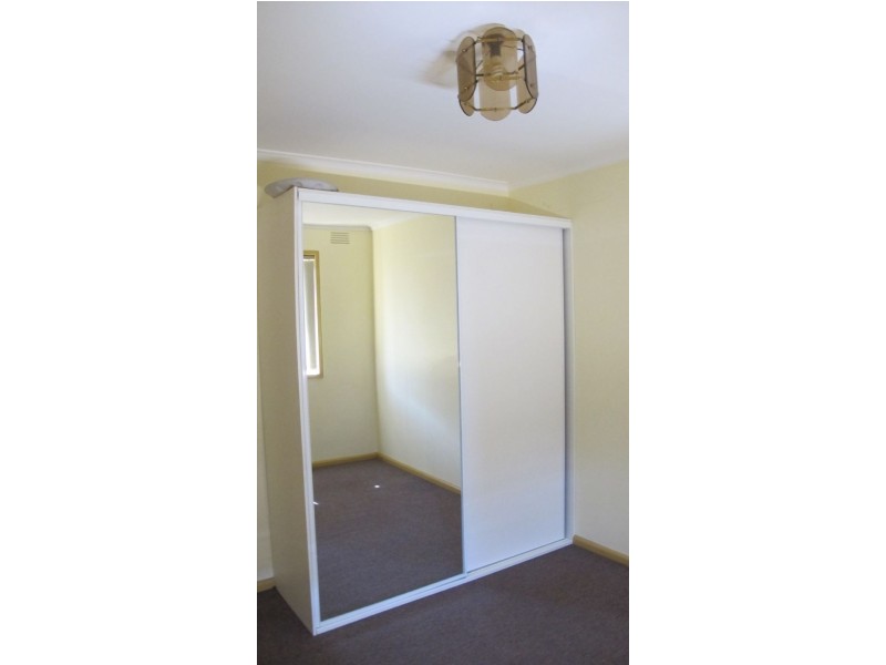 31 Bickley Avenue, Thomastown VIC 3074