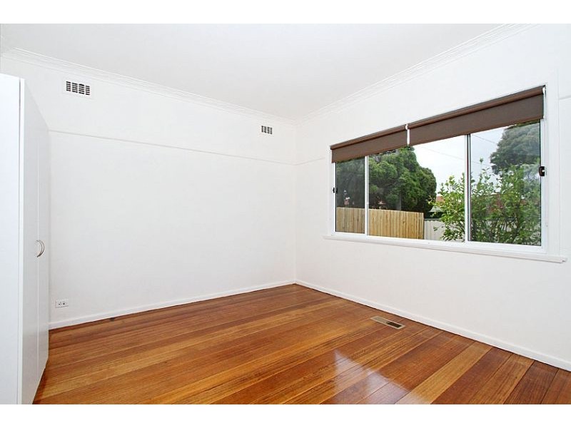 60 Rathcown Road, Reservoir VIC 3073