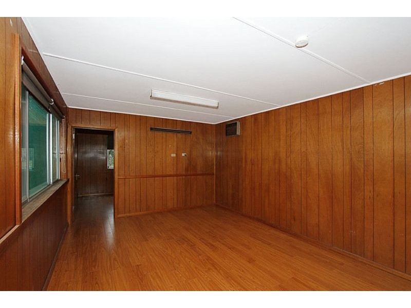 60 Rathcown Road, Reservoir VIC 3073