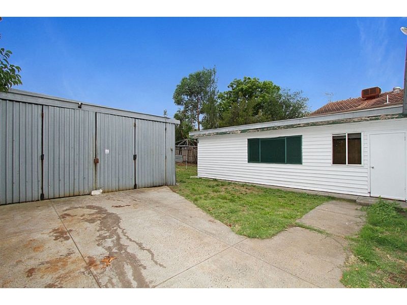 60 Rathcown Road, Reservoir VIC 3073