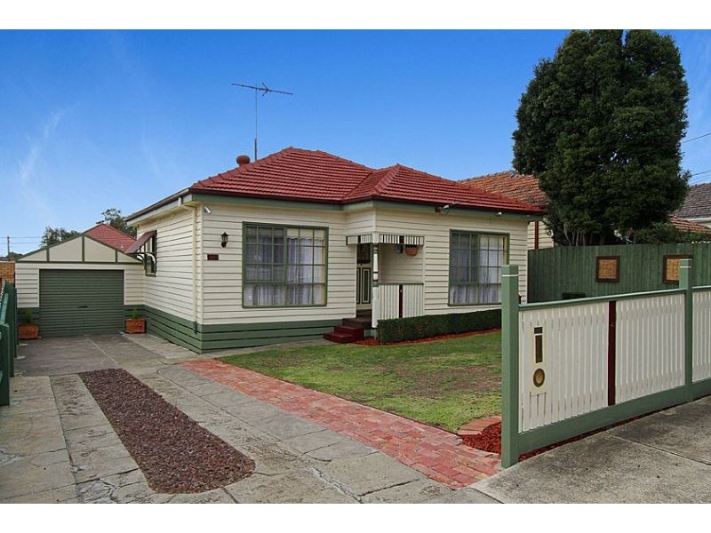 18 Kennedy Street, Reservoir VIC 3073