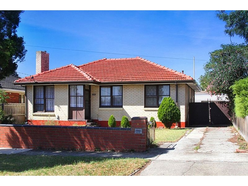 6 Kyneton Avenue, Reservoir VIC 3073