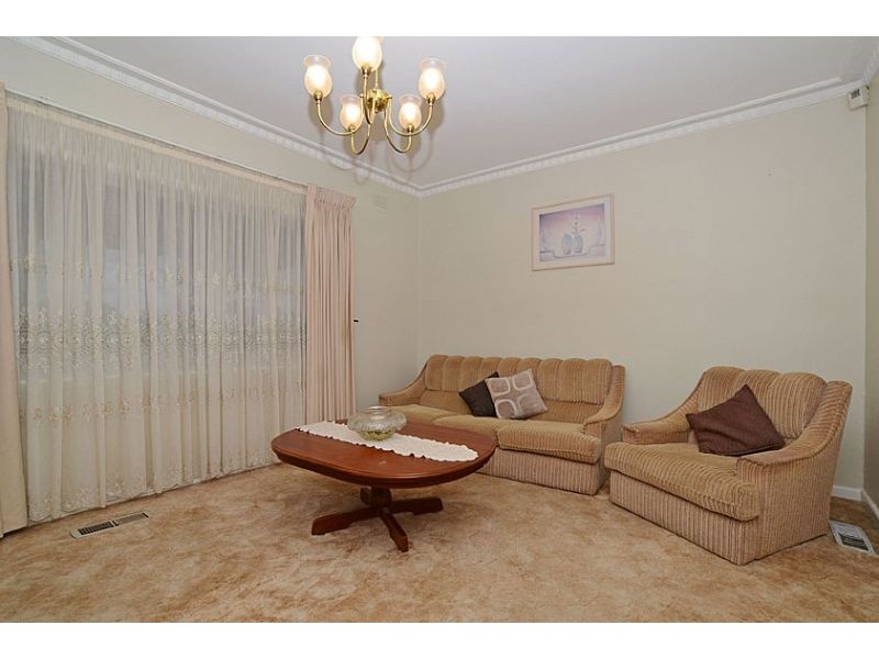 36 Hughes Parade, Reservoir VIC 3073