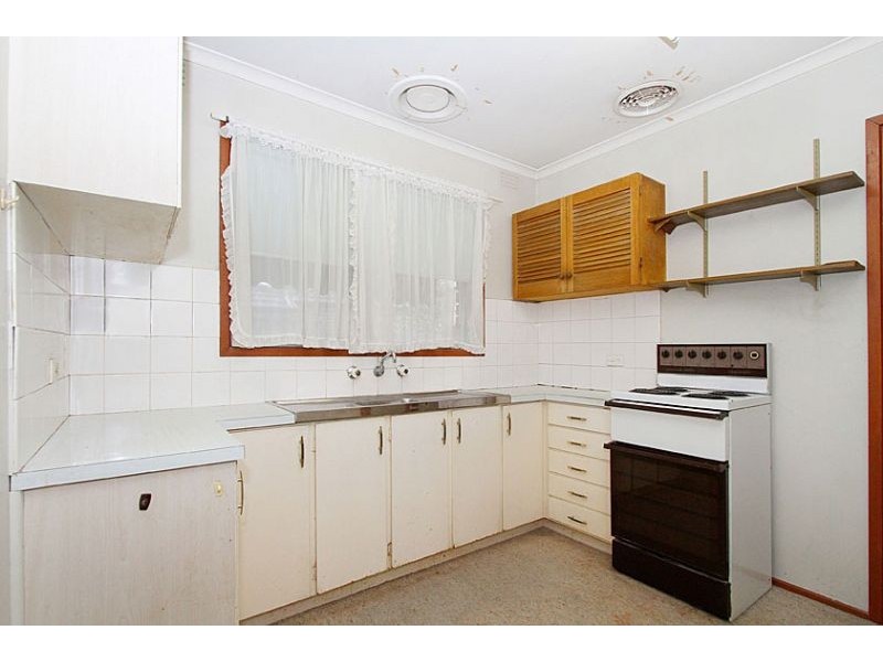 4/12 Barry Street, Reservoir VIC 3073