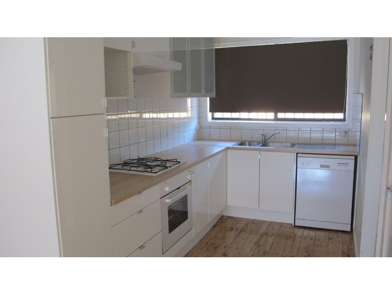 2/1035 Plenty Road, Kingsbury VIC 3083