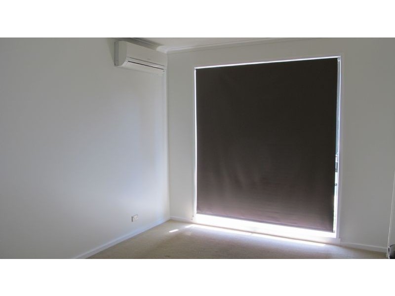 2/1035 Plenty Road, Kingsbury VIC 3083