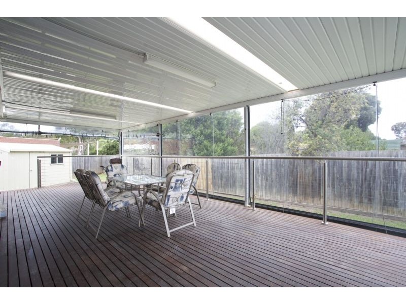 9 Weideman Court, Reservoir VIC 3073