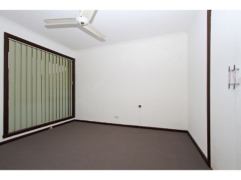 4/2 Lake Street, Reservoir VIC 3073