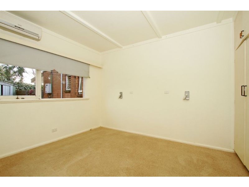 2/94 Delaware Street, Reservoir VIC 3073