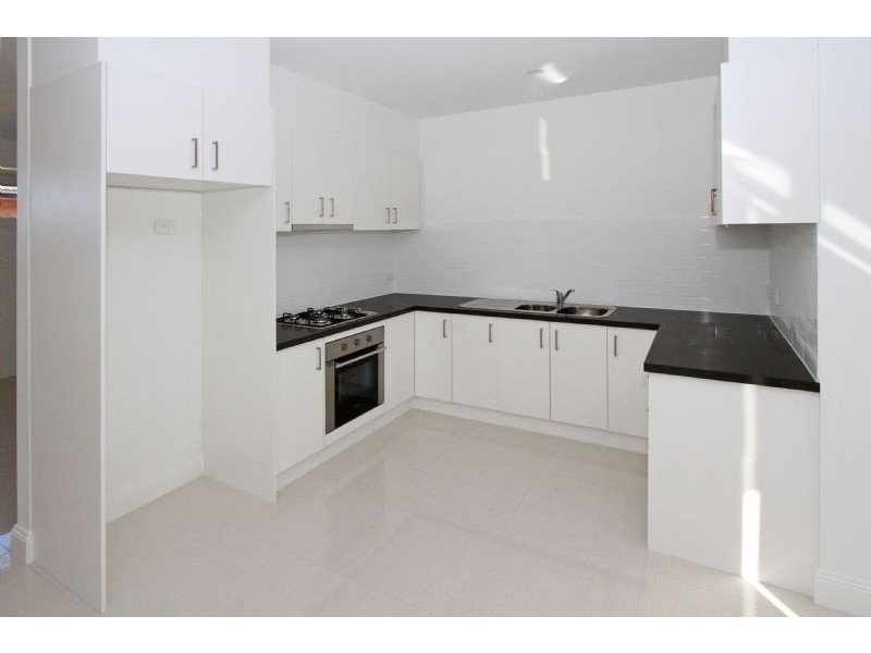 2/28 Edmondson Street, Lalor VIC 3075