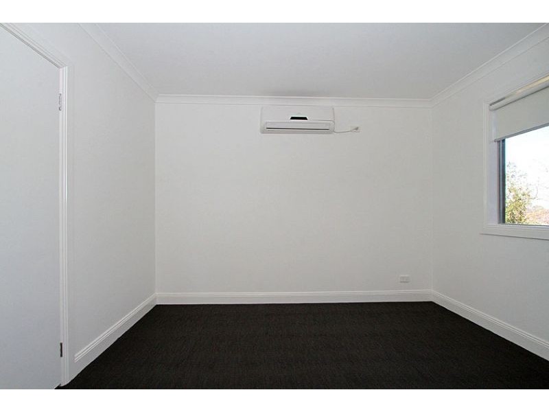 2/28 Edmondson Street, Lalor VIC 3075